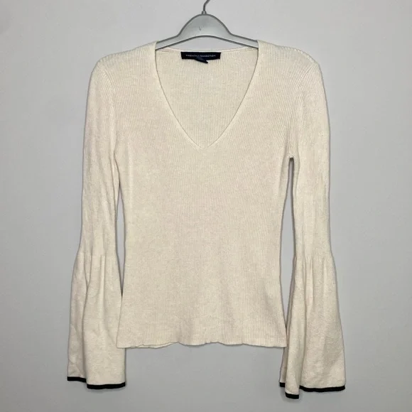 French Connection Vneck sweater Size Large Cream Bell Sleeve Fairy Office Career - Picture 3 of 13